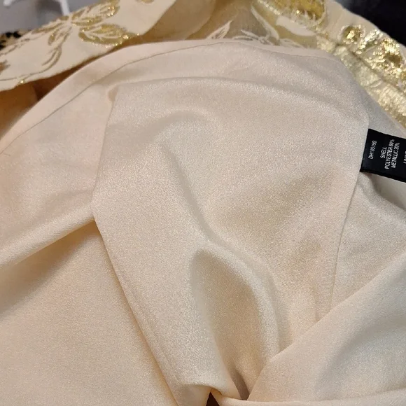 3/$20--Gold Metallic Mini Dress, Floral Rose, Ark & Co. Sz 8, NWOT - Picture 12 of 15